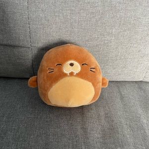 Walrus squishmallow